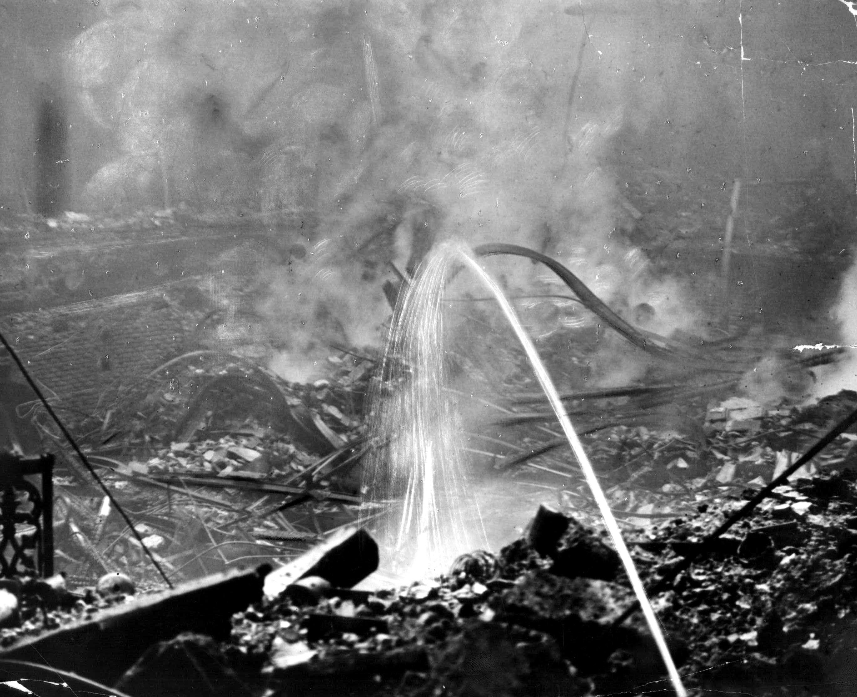 Incendio del teatro La Comedia en abril de 1915