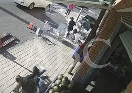 Un coche se estrella contra una terraza en Fuensalida  en Toledo y deja seis personas heridas