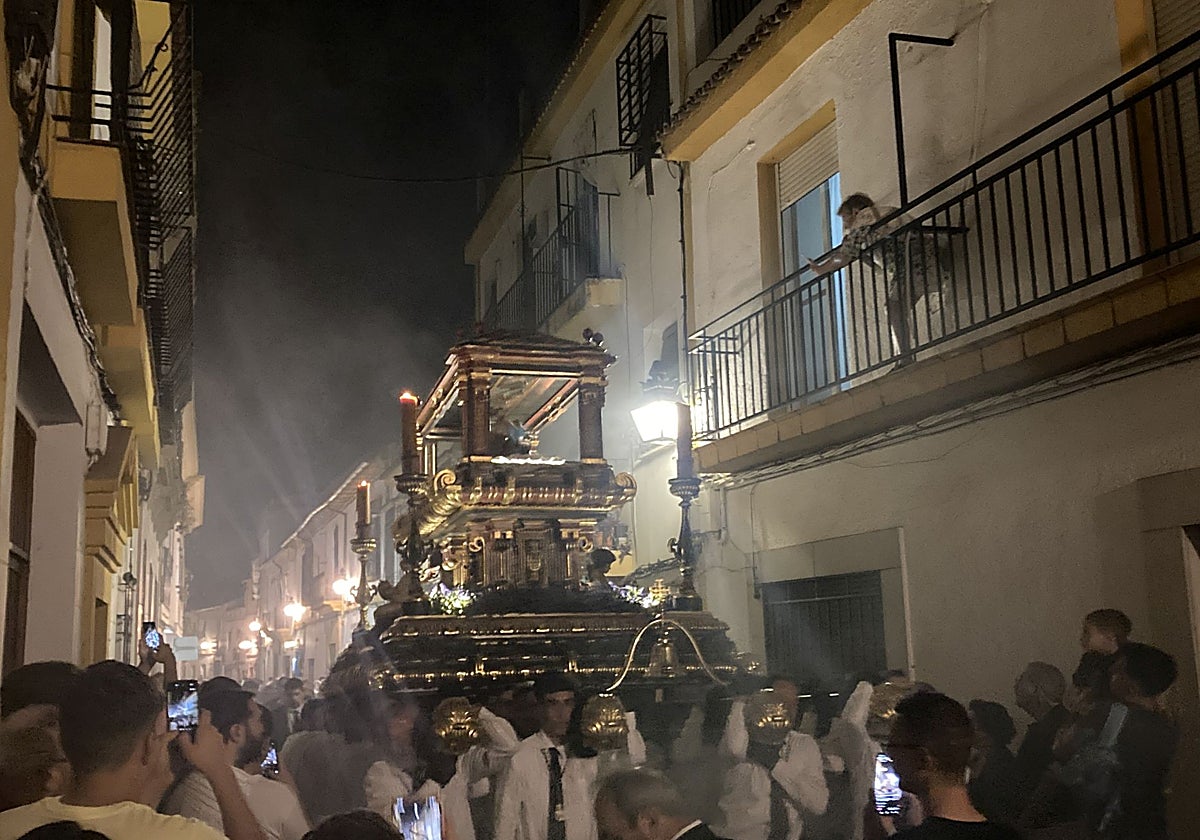 El Santo Sepulcro de El Carpio, por la calle Don Rodrigo
