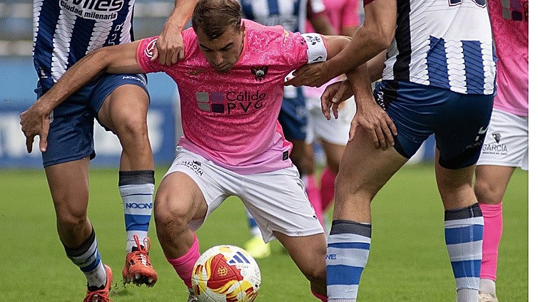 1-1: Al CF Talavera se le fue la victoria en Avilés en un penalti de Montero al larguero en el descuento