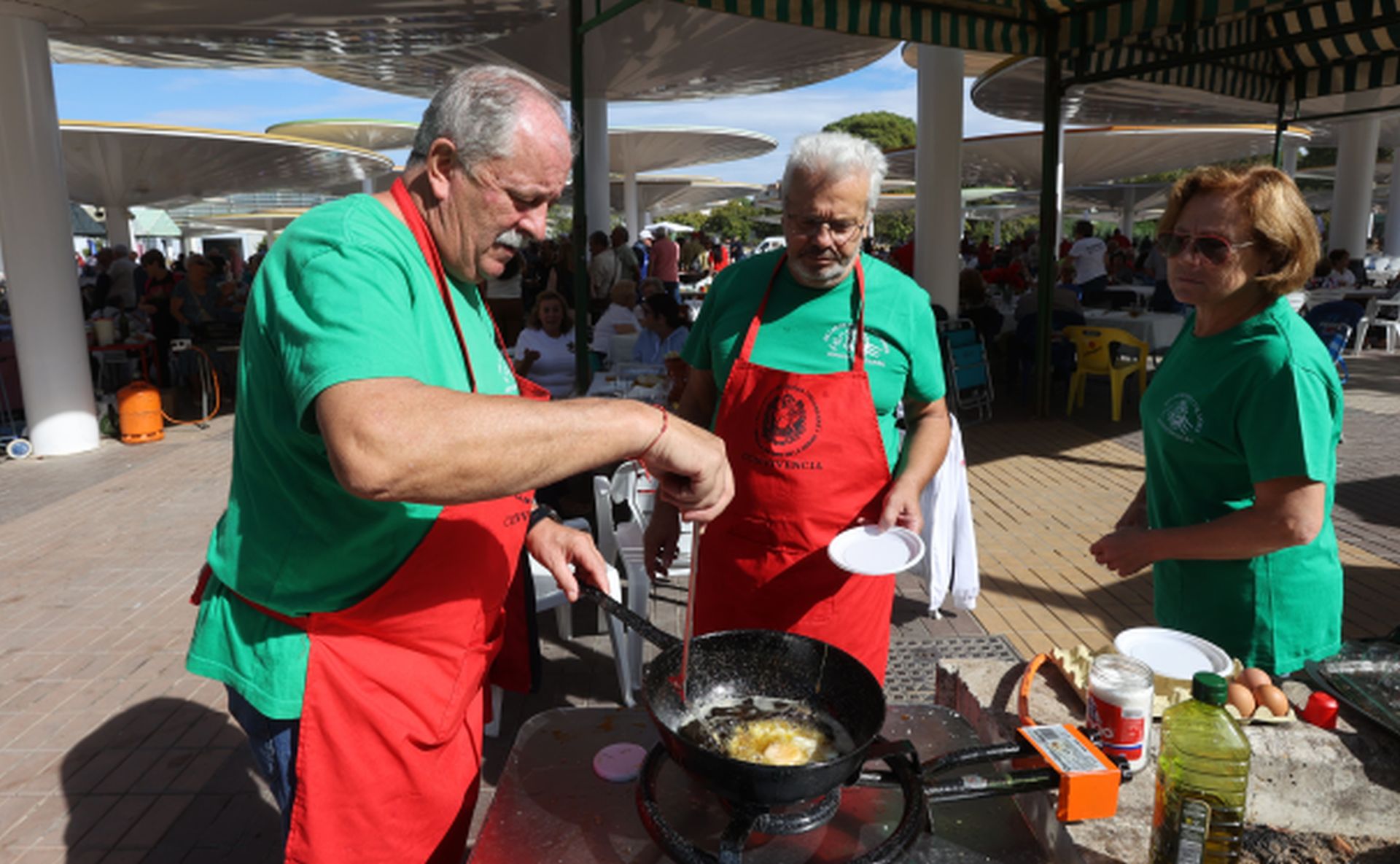 La animada jornada de convivencia de las peñas cordobesas, en imágenes