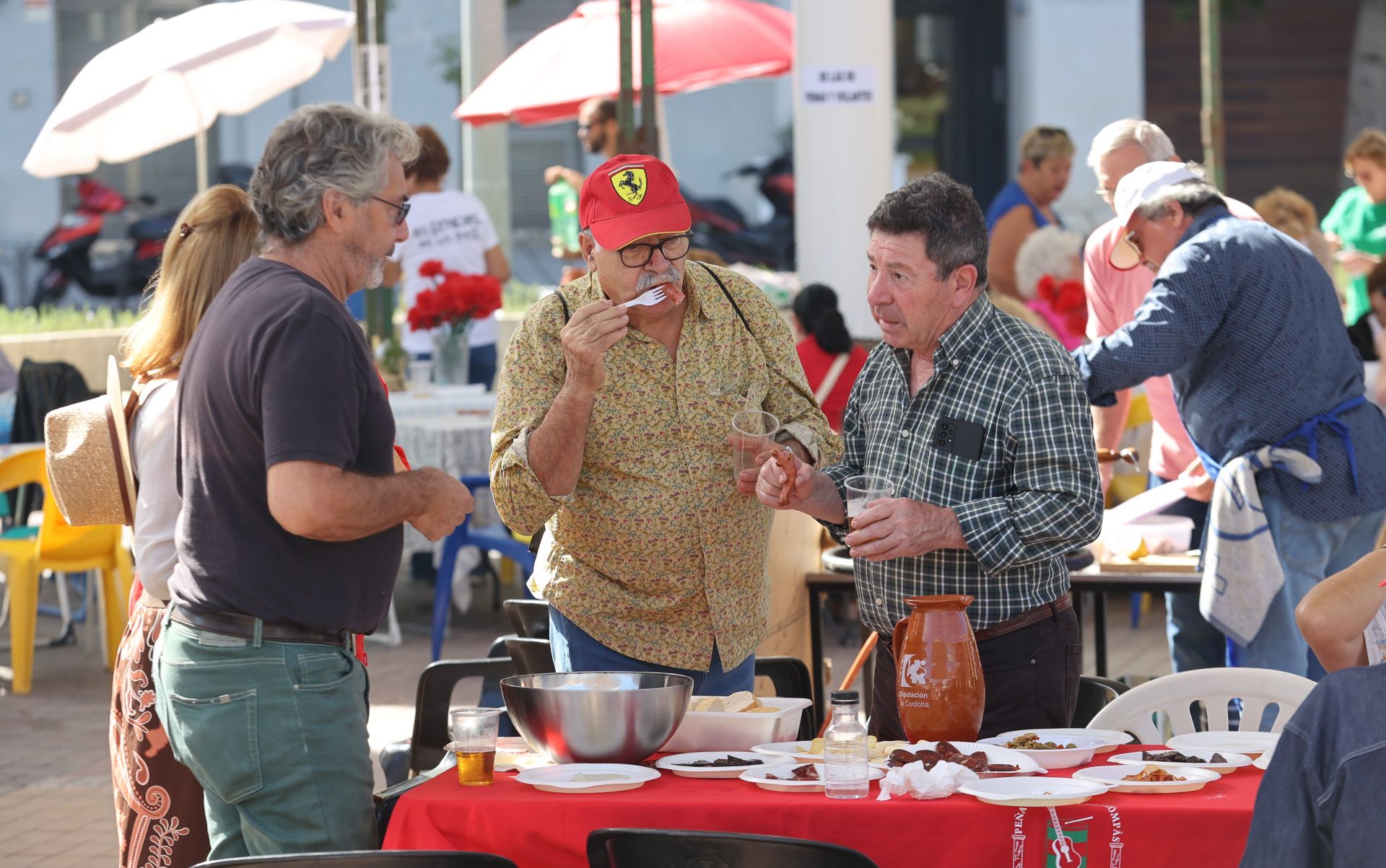La animada jornada de convivencia de las peñas cordobesas, en imágenes
