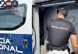 Identifican a dos jóvenes por pedir dinero en la calle para una asociación de niños con discapacidad que no existía en Salamanca