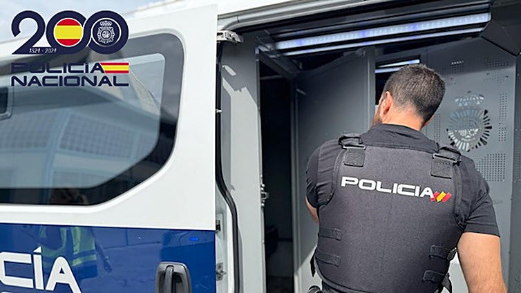 Identifican a dos jóvenes por pedir dinero en la calle para una asociación de niños con discapacidad que no existía en Salamanca