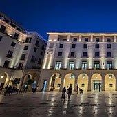 Juzgan por asesinato a una mujer que apuñaló a su madre al ver que no moría tras estrangularla