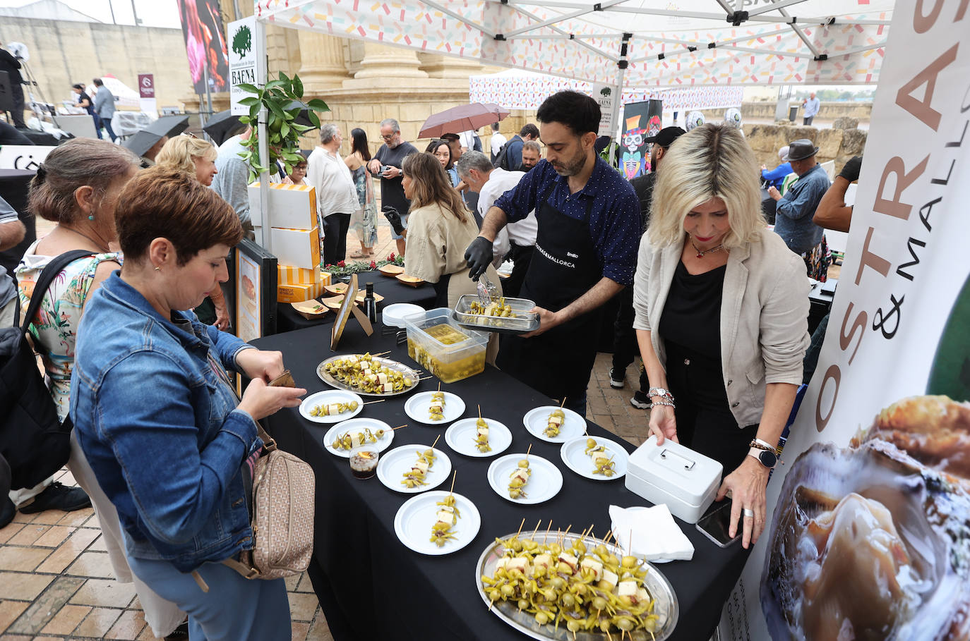 Las mejores imágenes del &#039;Califato in the Street&#039; en la Puerta del Puente de Córdoba