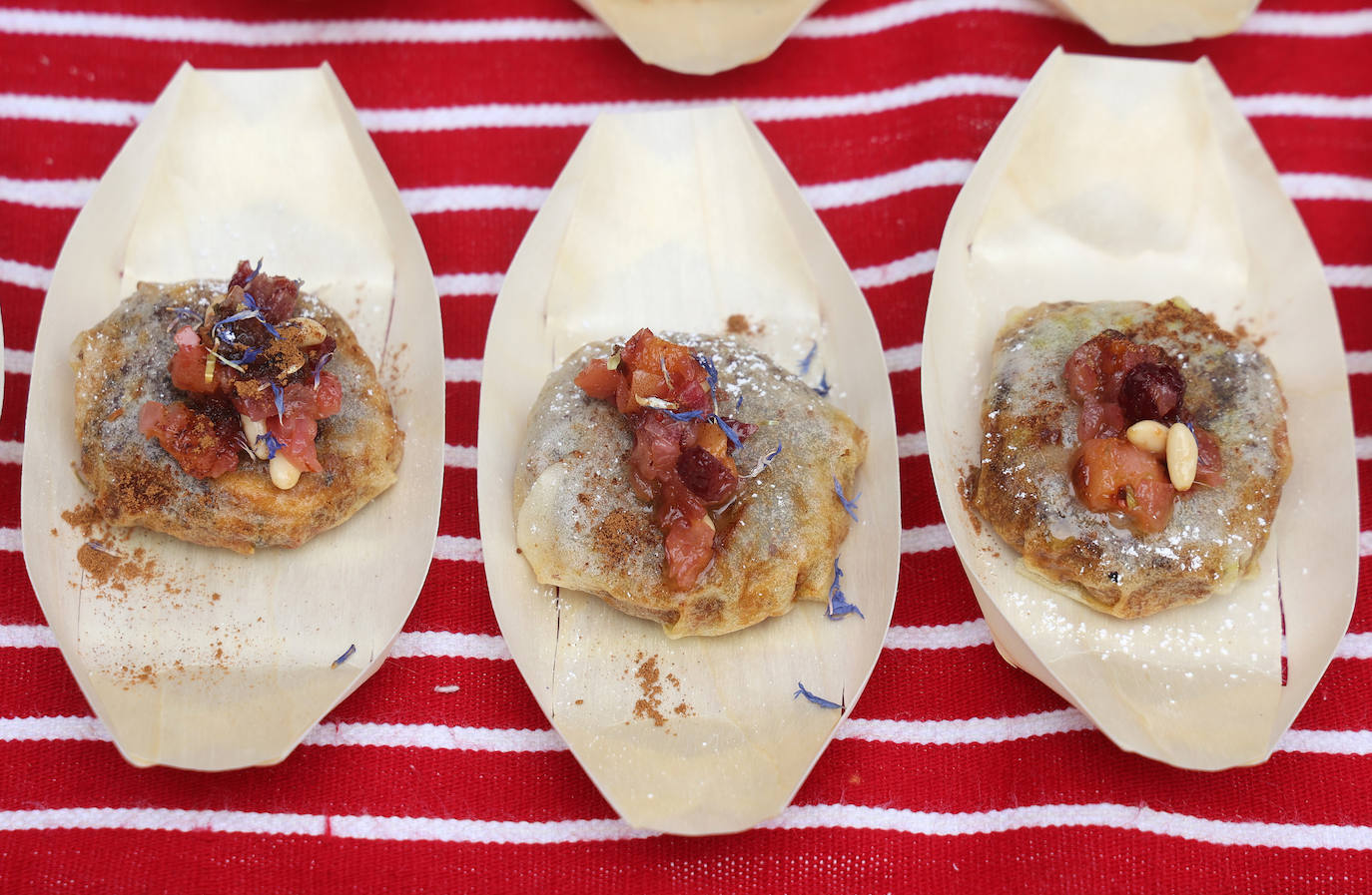 Las mejores imágenes del &#039;Califato in the Street&#039; en la Puerta del Puente de Córdoba