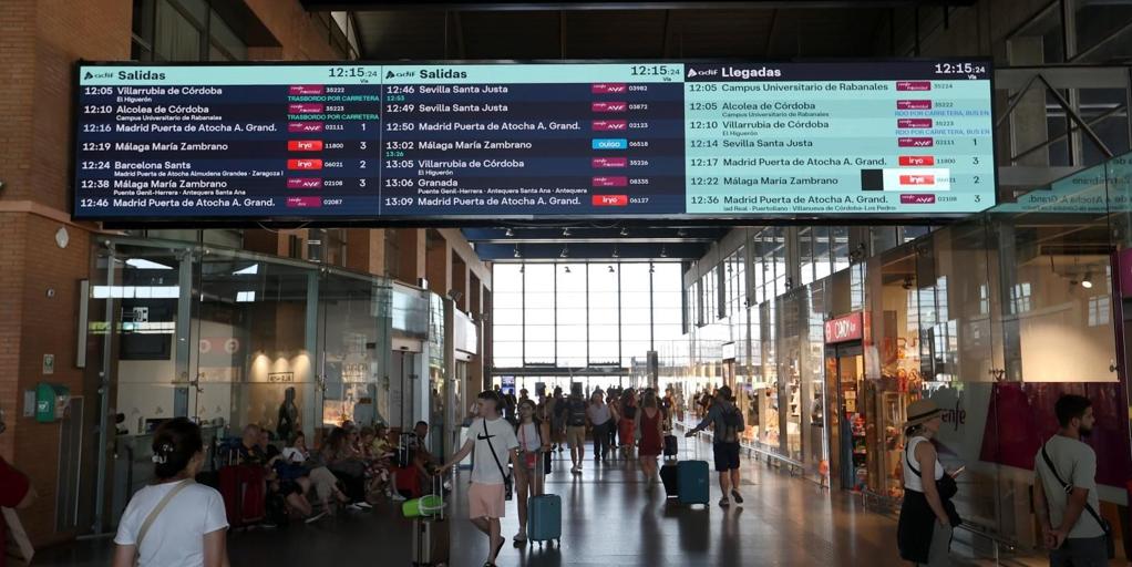 Interrumpida la circulación de trenes de Media Distancia entre Córdoba y Jaén por avería en una catenaria