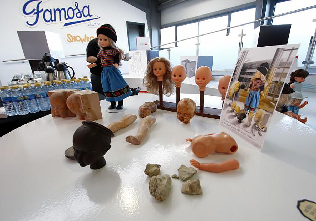 Piezas de muñecas en la fábrica de Famosa en Alicante