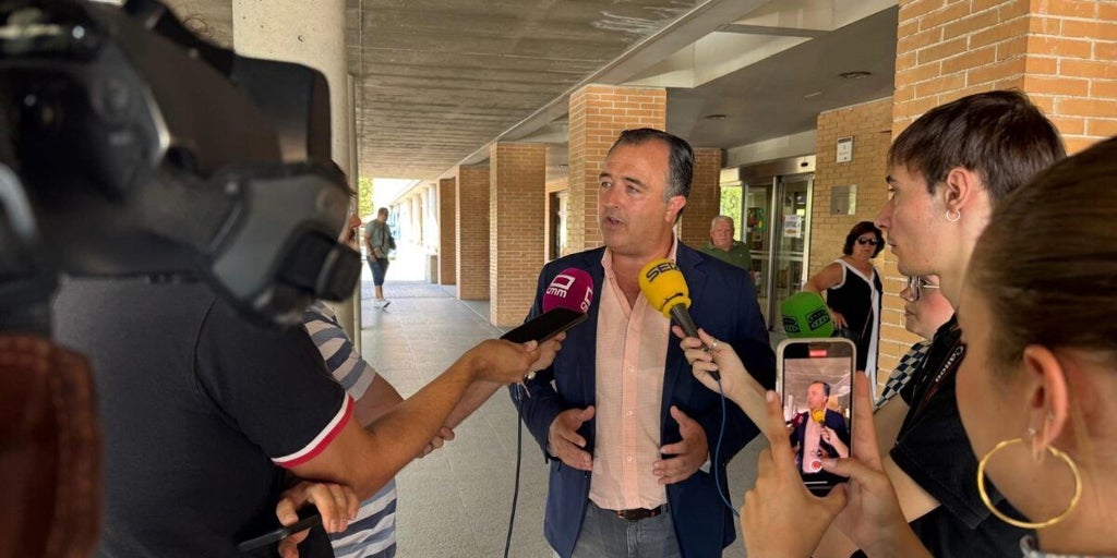 Vox apunta a Page por el «abandono sanitario» en Talavera tras la crisis del cribado del cáncer de mama