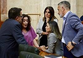 Debate sobre sanidad: Antonio Sanz frente a todos y todos contra Juanma Moreno