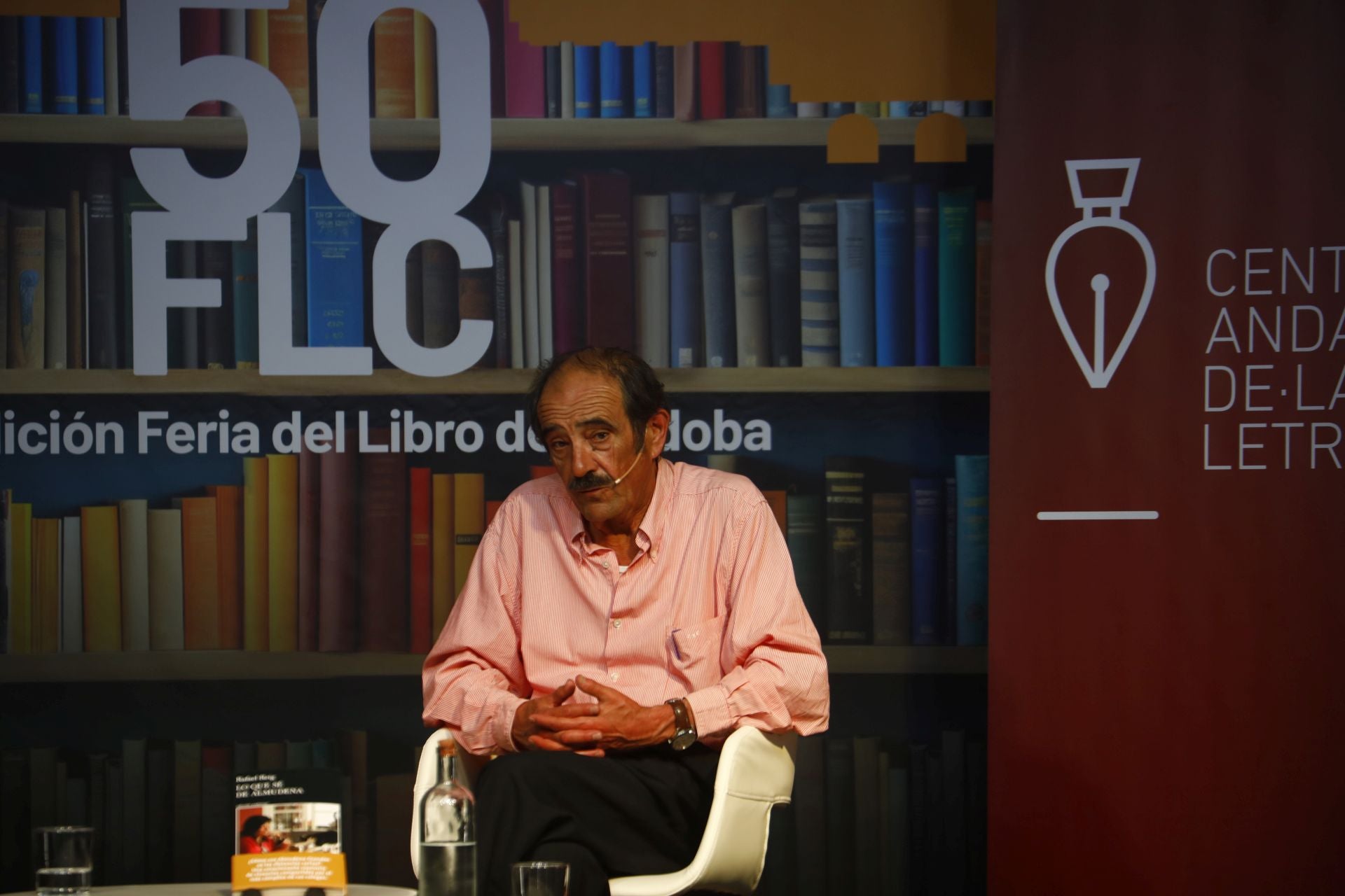 La presentación en la Feria del Libro de Córdoba del libro de Rafael Reig &#039;Lo que sé de Almudena&#039;, en imágenes