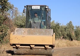 La Mancomunidad de Aguas Río Algodor recupera más de 200 kilómetros de caminos rurales