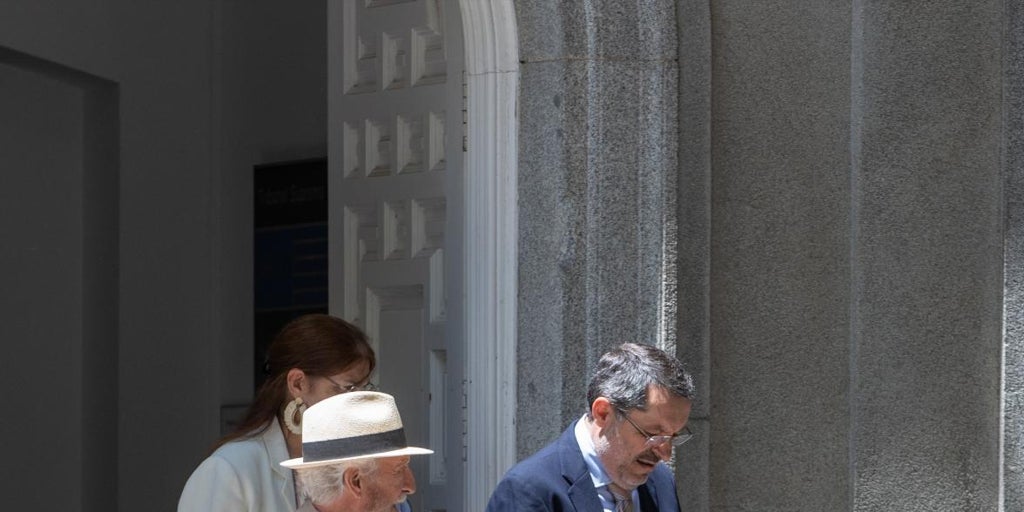 «Cariño, vendrá Pepe Ruz»: el dueño de Levantina emerge en el caso Ábalos y Leire