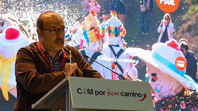 El secretario general del PSOE de Guadalajara, Pablo Bellido, durante su intervención en el Comité provincial del partido