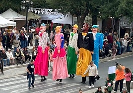 Camarena sale a la calle para celebrar su 875 aniversario, en imágenes