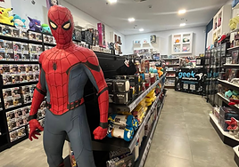 Esta es la famosa tienda 'para frikis' que ha abierto en el CC La Sierra