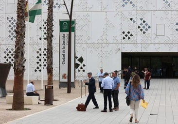 Piden cuatro años de cárcel por extorsionar y amenazar con una paliza por el Whatsapp a un joven