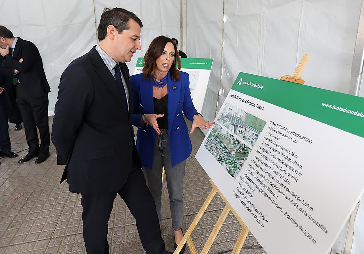 El alcalde, este lunes con la consejera de Fomenot en el inicio de las obras de la Ronda Norte
