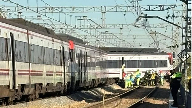 El servicio de Cercanías Guadalajara-Atocha-Chamartín permanecerá alterado tras el descarrilamiento del tren