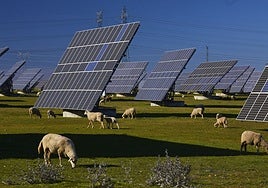 La Junta pone límites a las instalaciones de energías renovables