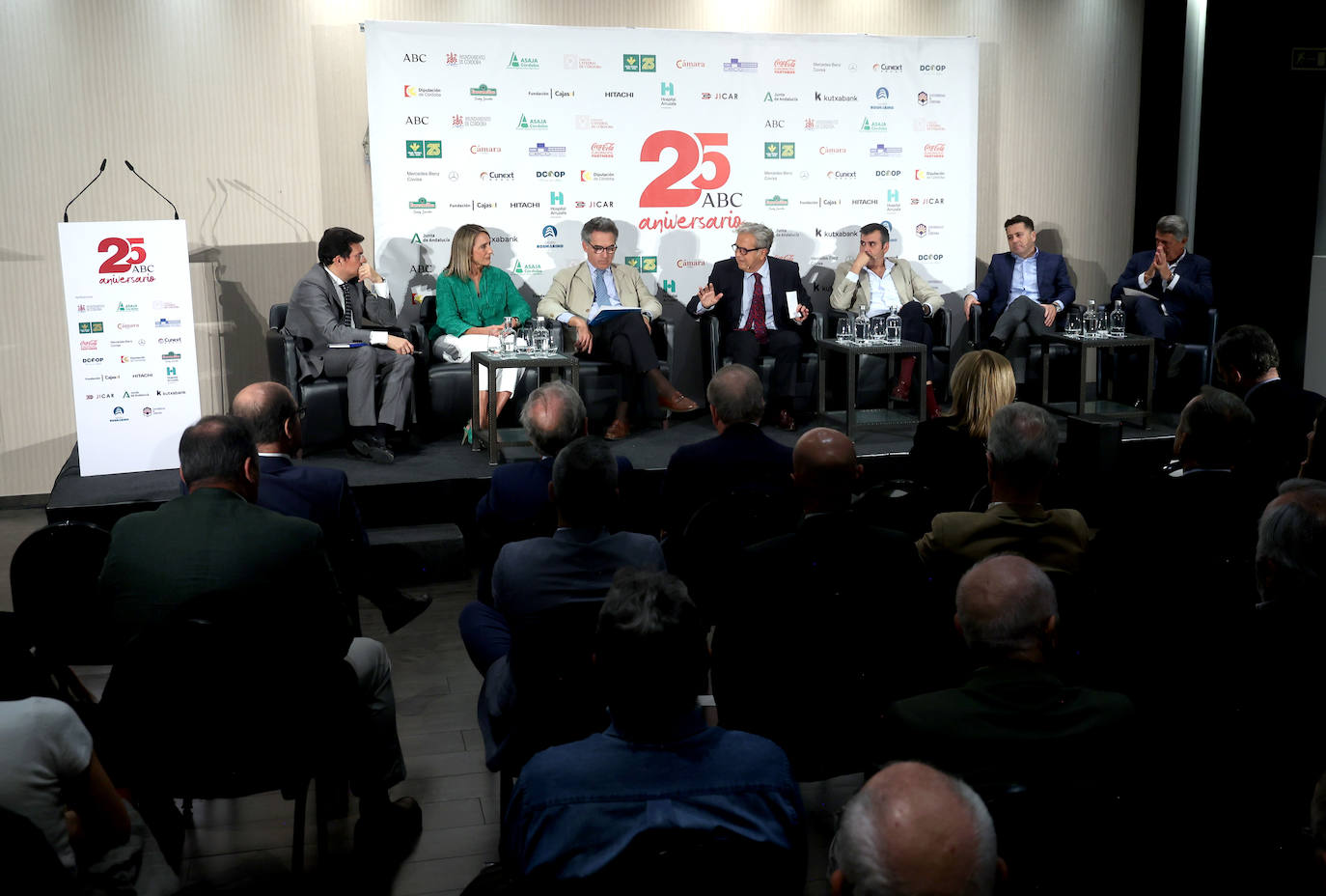 El foro &#039;Descifrando a Córdoba&#039; sobre agroindustria de ABC, en imágenes
