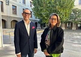 Los técnicos aragoneses encuentran «contaminado» el entorno de las pinturas de Sijena en el MNAC: colillas, tornillos y mucha suciedad