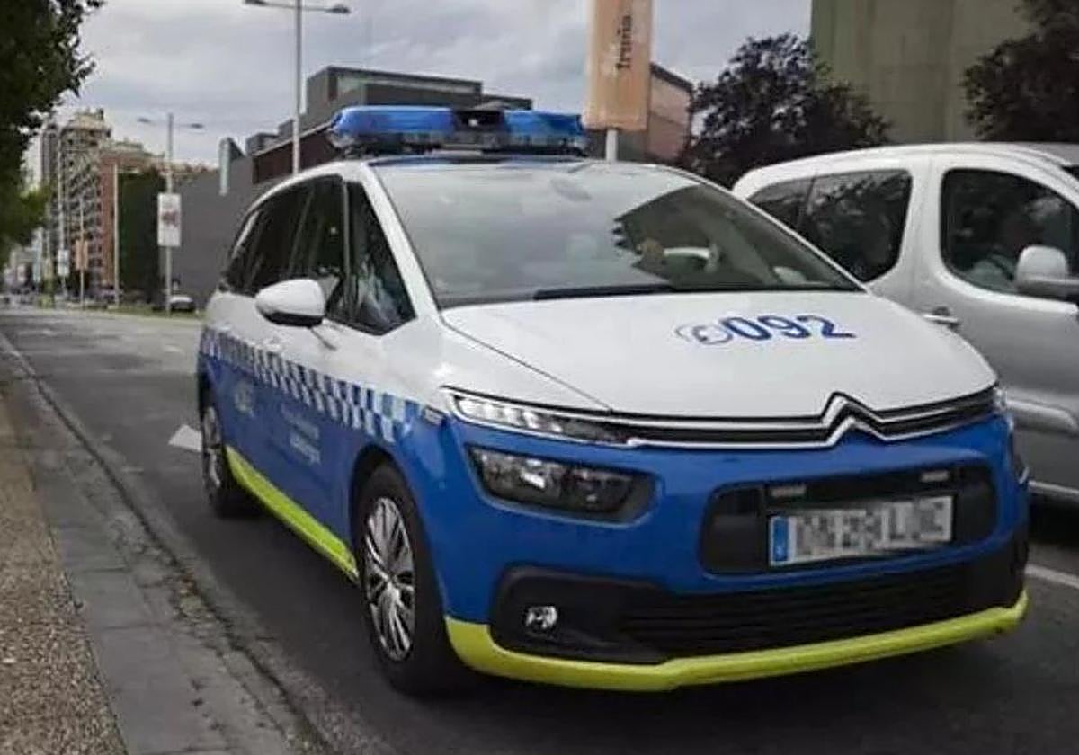 Un vehículo de la Policía Local de Pamplona