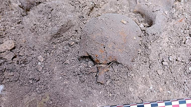 La tumba tardo-romana hallada en Lucena contiene los restos de al menos ocho individuos