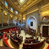 Vox tumba la Zona de Bajas Emisiones en Valencia tras votar en contra de la ordenanza