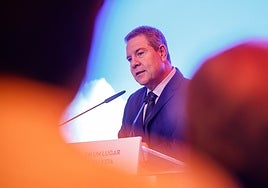 Page llama a la «reflexión colectiva» y lamenta la actitud de «los buitres de la política» en el primer aniversario de la dana