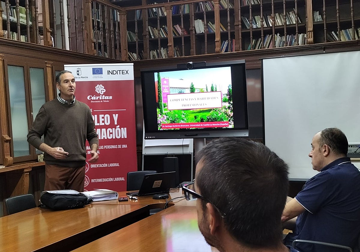 La iniciativa, gratuita y subvencionada, se lleva a cabo por primera vez en colaboración entre la Universidad de Castilla-La Mancha