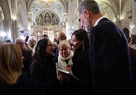 Moncloa rectifica el programa del funeral de la dana: los Reyes y Sánchez saludarán sin Mazón a representantes de las víctimas en una sala