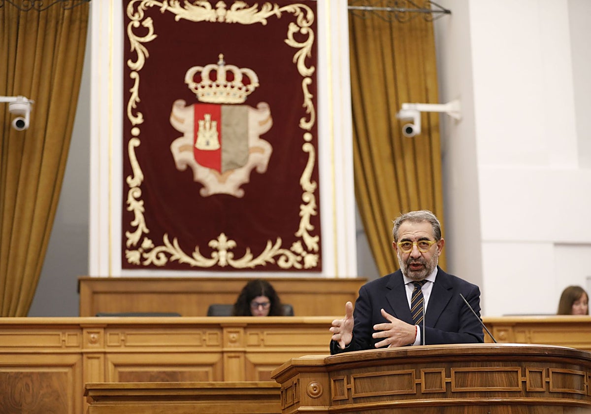 Jesús Fernández Sanz, consejero de Sanidad de Castilla-La Mancha