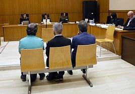 Dos años de prisión para uno de los tuiteros que amenazó a la familia de Canet que logró el 25% de castellano