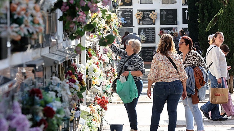 Día de Todos los Santos en Córdoba: el precio de un entierro completo se acerca a los 3.000 euros