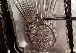 Los devotos de Humildad y Paciencia de Córdoba le ofrendarán unas potencias con el diseño de las que llevó en su bendición