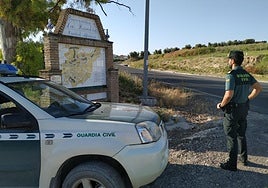Desarticulada una banda que asaltó una vivienda en La Rambla y maniató a los dueños para robar joyas y relojes de lujo