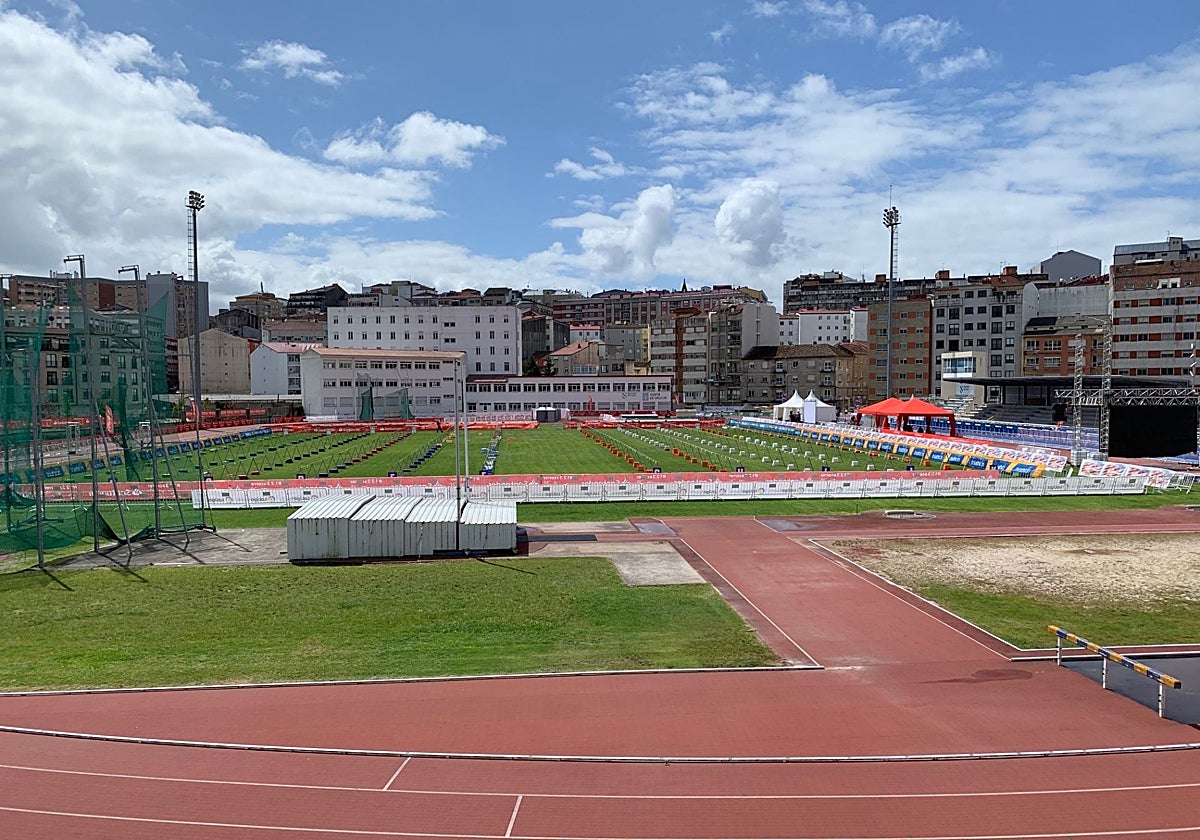 Vista de unas pistas de atletismo en uno de los complejos deportivos gallegos
