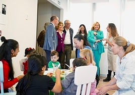 Madrid lanza ayudas de hasta 1.000 euros por nacimiento o adopción