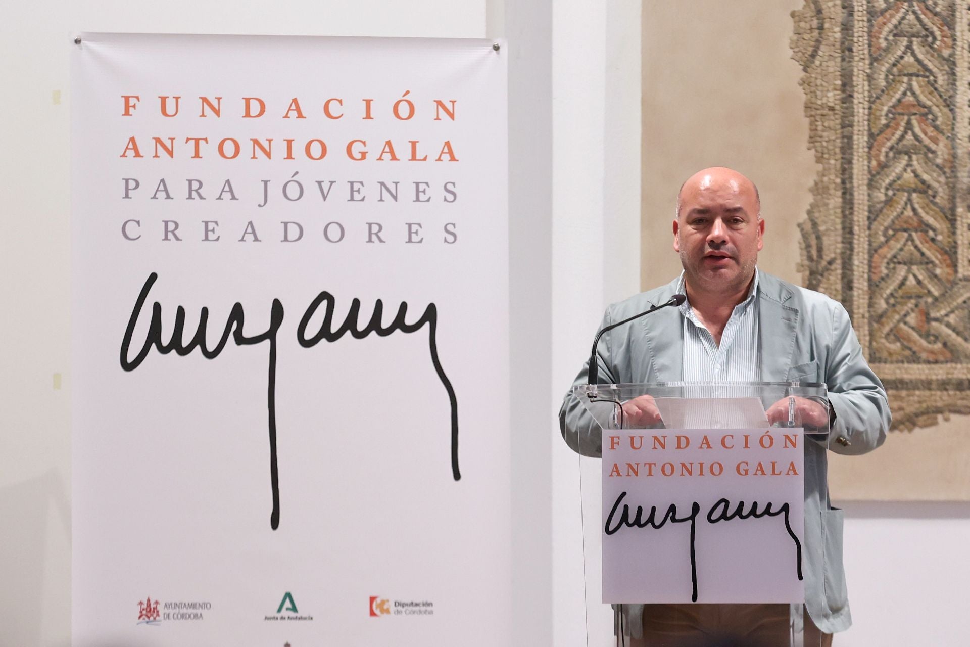 La inauguración del nuevo curso en la Fundación Gala en Córdoba, en imágenes