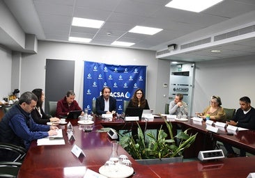 Emacsa aprueba una subida del 1,9% para el agua en 2027 que se añade al 2,1% que subirá el próximo año