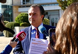 Vox asegura que el «tasazo» de la basura y el «impuestazo» del agua «tienen apellido socialista» en Castilla-La Mancha