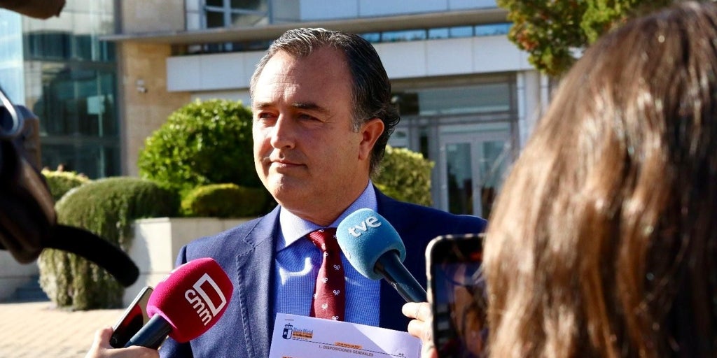 Vox asegura que el «tasazo» de la basura y el «impuestazo» del agua «tienen apellido socialista» en Castilla-La Mancha