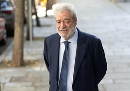 Miguel Ángel Rodríguez: «El aparato del Estado ha urdido de todo para atacar a la rival Ayuso»
