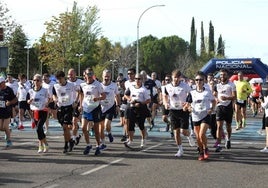 Más de 800 deportistas corren en el barrio del Polígono a favor de Afanion impulsados por el Cuerpo Nacional de Policía este pasado fin de semana