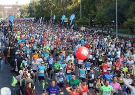 Corredores en la pasada edición de la Media Maratón de Córdoba