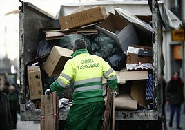 Castilla-La Mancha, la segunda comunidad donde más baja el paro en un año pese al repunte de octubre