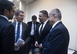 Génova confía en una negociación «rápida» con Vox para resolver la sucesión de Mazón