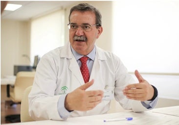 María Jesús Montero critica el cese del delegado de Salud en Sevilla a pesar de que el PSOE pidió su cabeza